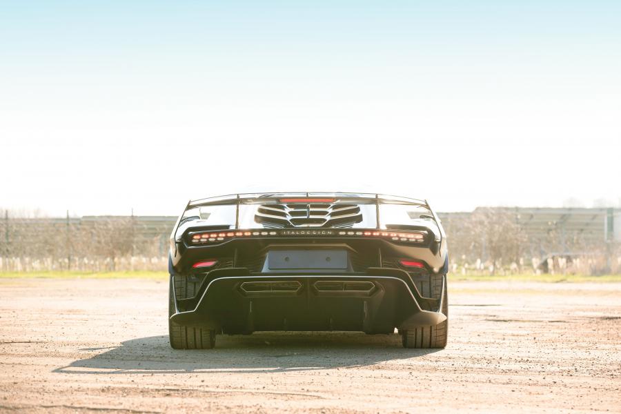  ItalDesign Zerouno (4 of 5) 2018 года  (фото 4 из 26)